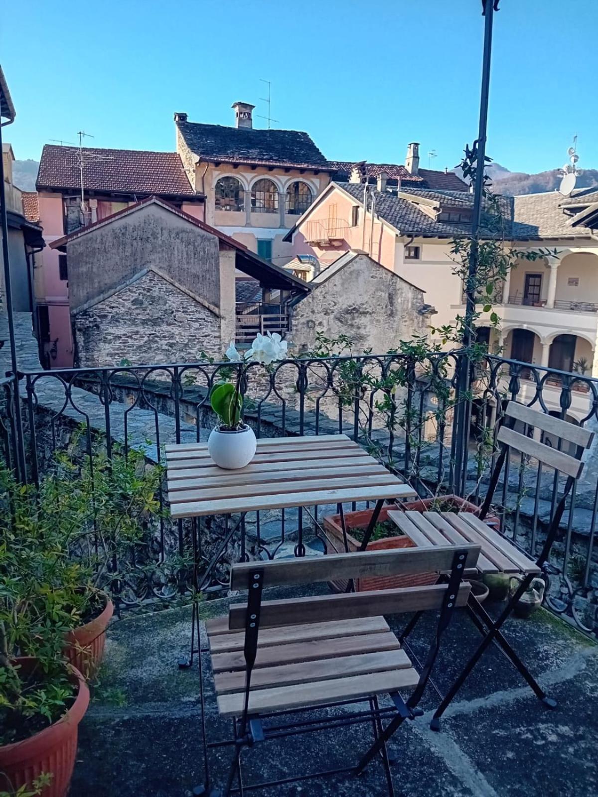 Casa Longhi Διαμέρισμα Orta San Giulio Εξωτερικό φωτογραφία